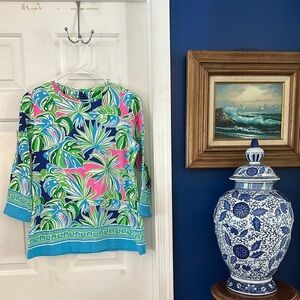 NWOT Women’s Amelia Quinn Tropical Print 3/4 Sleeve Cotton & Spandex Top Size M